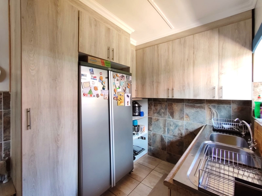 5 Bedroom Property for Sale in Stilfontein Ext 4 North West